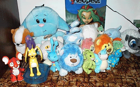 https://images.neopets.com/images/merch_7.gif