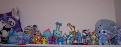 https://images.neopets.com/images/merch_collection.jpg