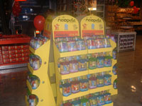 https://images.neopets.com/nt/ntimages/92_hamleys_toys.jpg